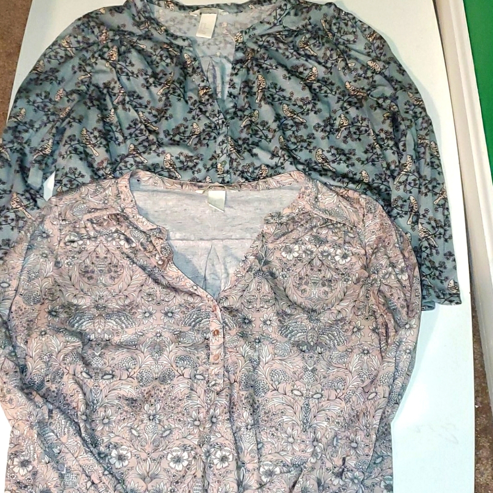H&M set of 2 woman's M 3/4 sleeve print T-shirts
